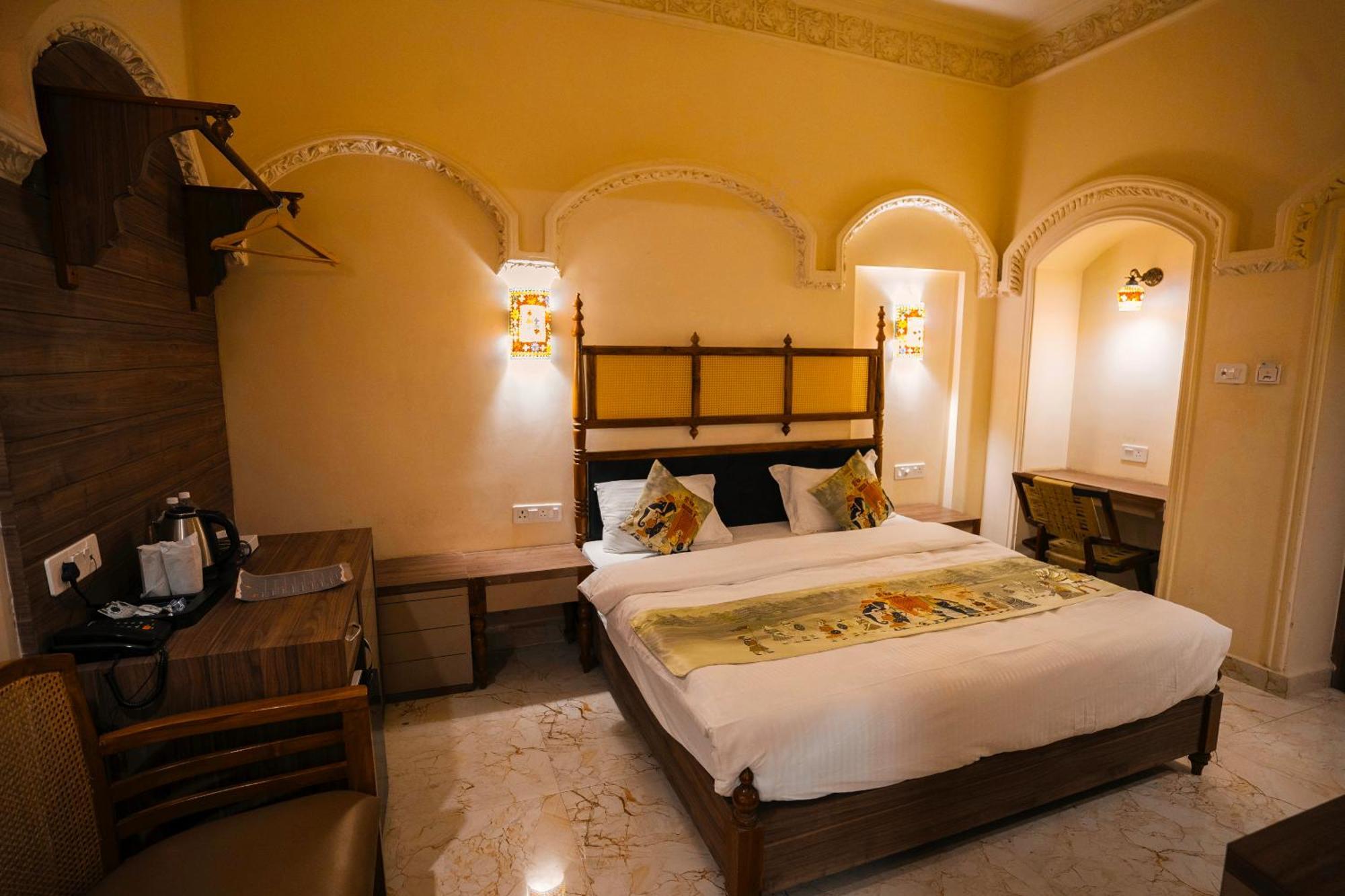 Captain Villa Heritage House Varanasi Exterior photo