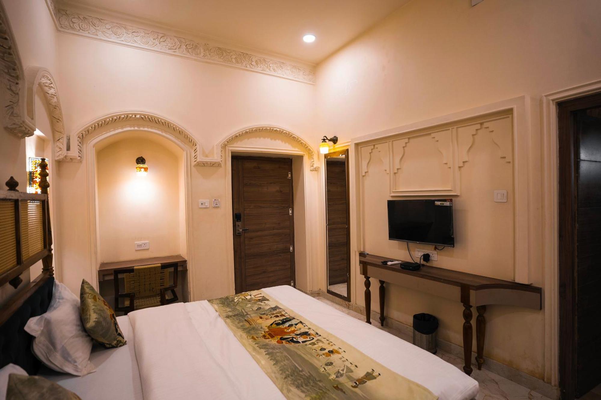 Captain Villa Heritage House Varanasi Exterior photo